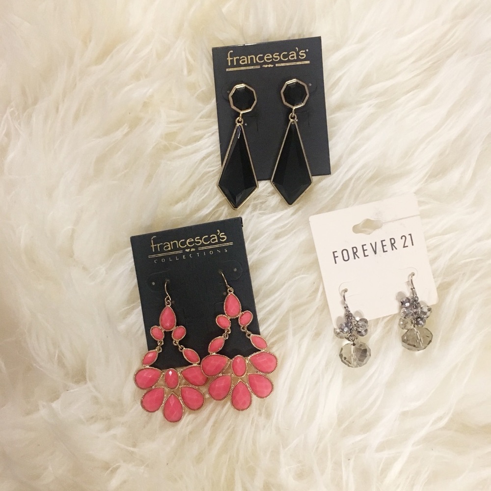 Francesca’s/Forever 21: earring bundle